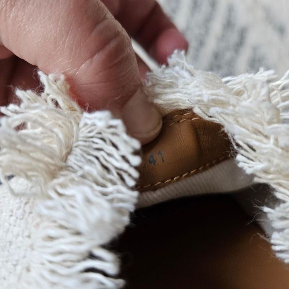 See By Chloe Glyn Espadrille Sandals in Natural, sz 41 - Picture 4 of 11